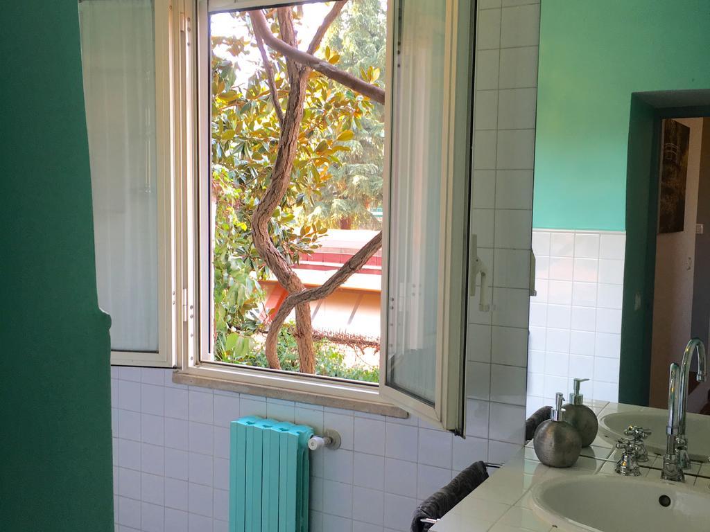 Garibaldi Roof Garden Apartment Rome Bagian luar foto